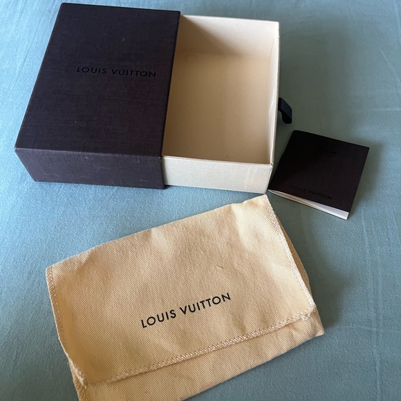 LV wallet box with dust bag and tag - Picture 4 of 6